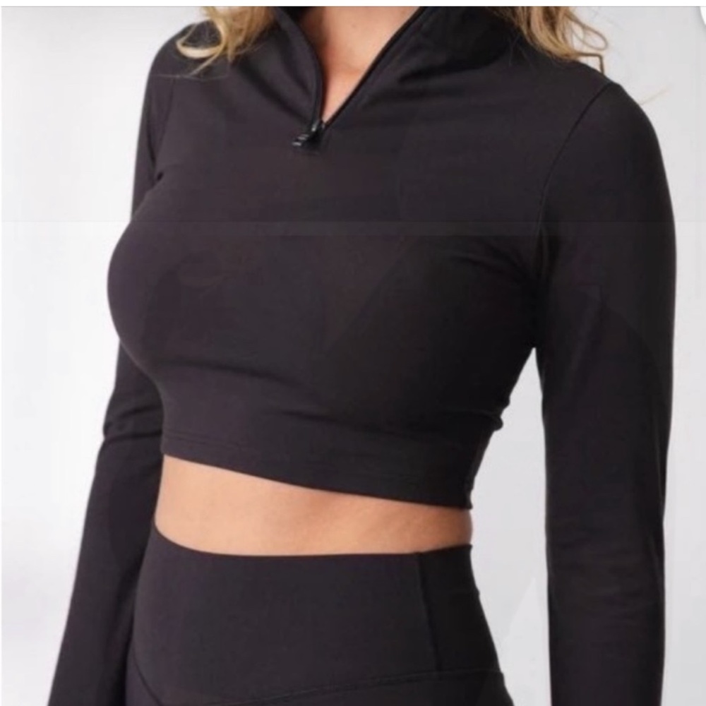 Balance Athletica Cropped Zip
